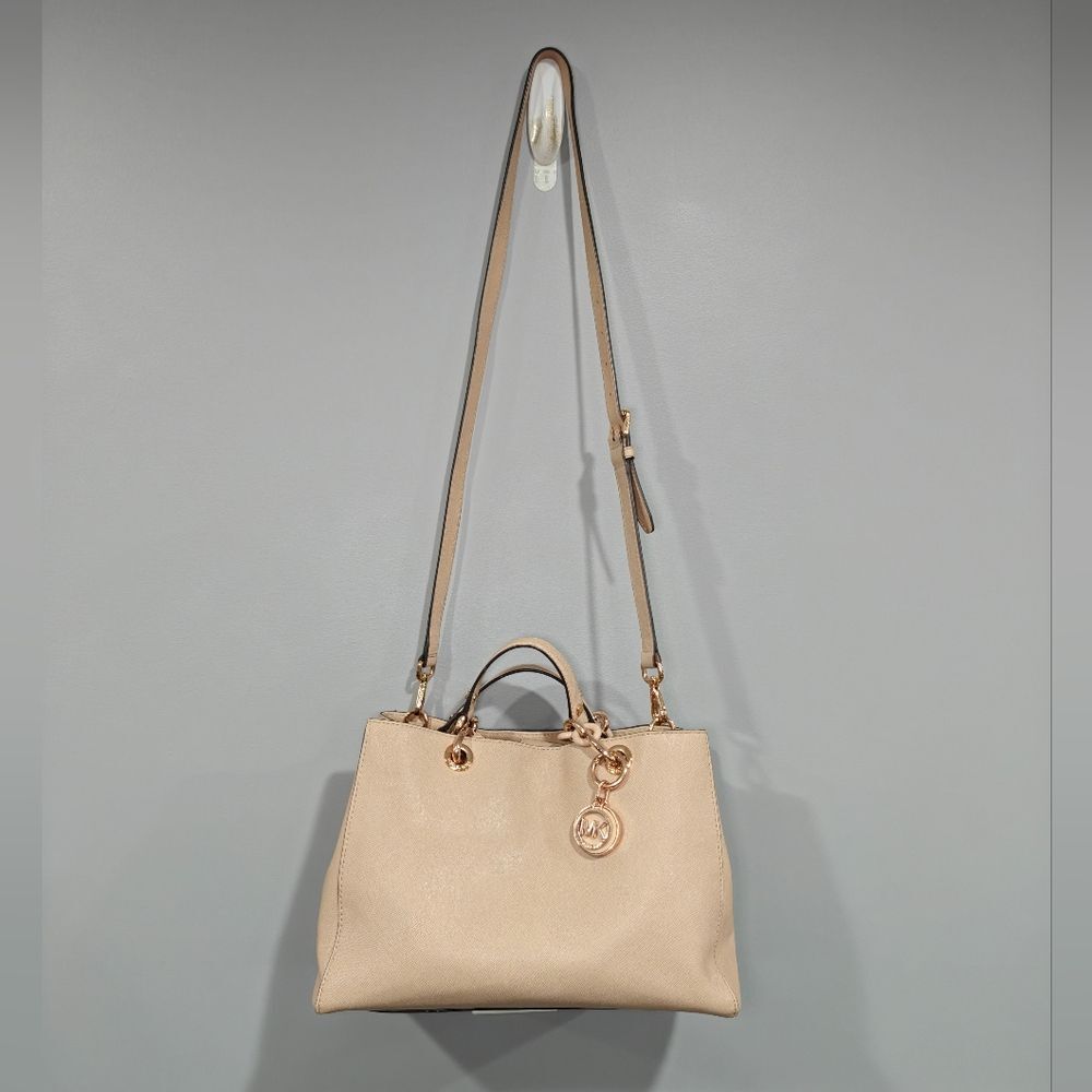 🐢 Michael Kors Cynthia Bag. Excellent Condition! - Picture 3 of 15